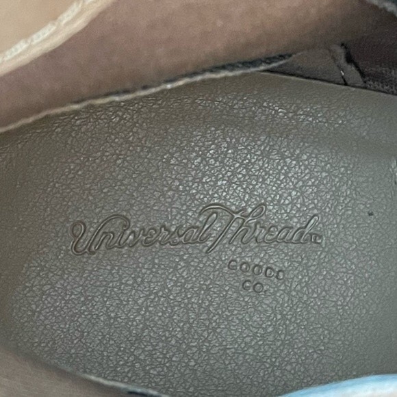 Universal Thread | NWOB Taupe Faux Suede Wedge Booties | Size 9 - Picture 5 of 9